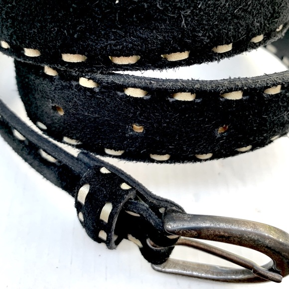 Black real suede leather belt witb white stich details on both edges 85 cm S-M - Picture 6 of 8